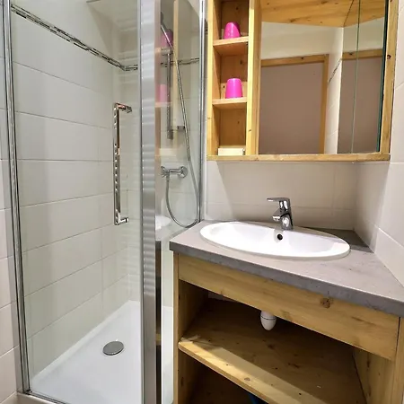 Appartement Méribel, 3 Pièces, 7 Personnes - Fr-1-182-95 *